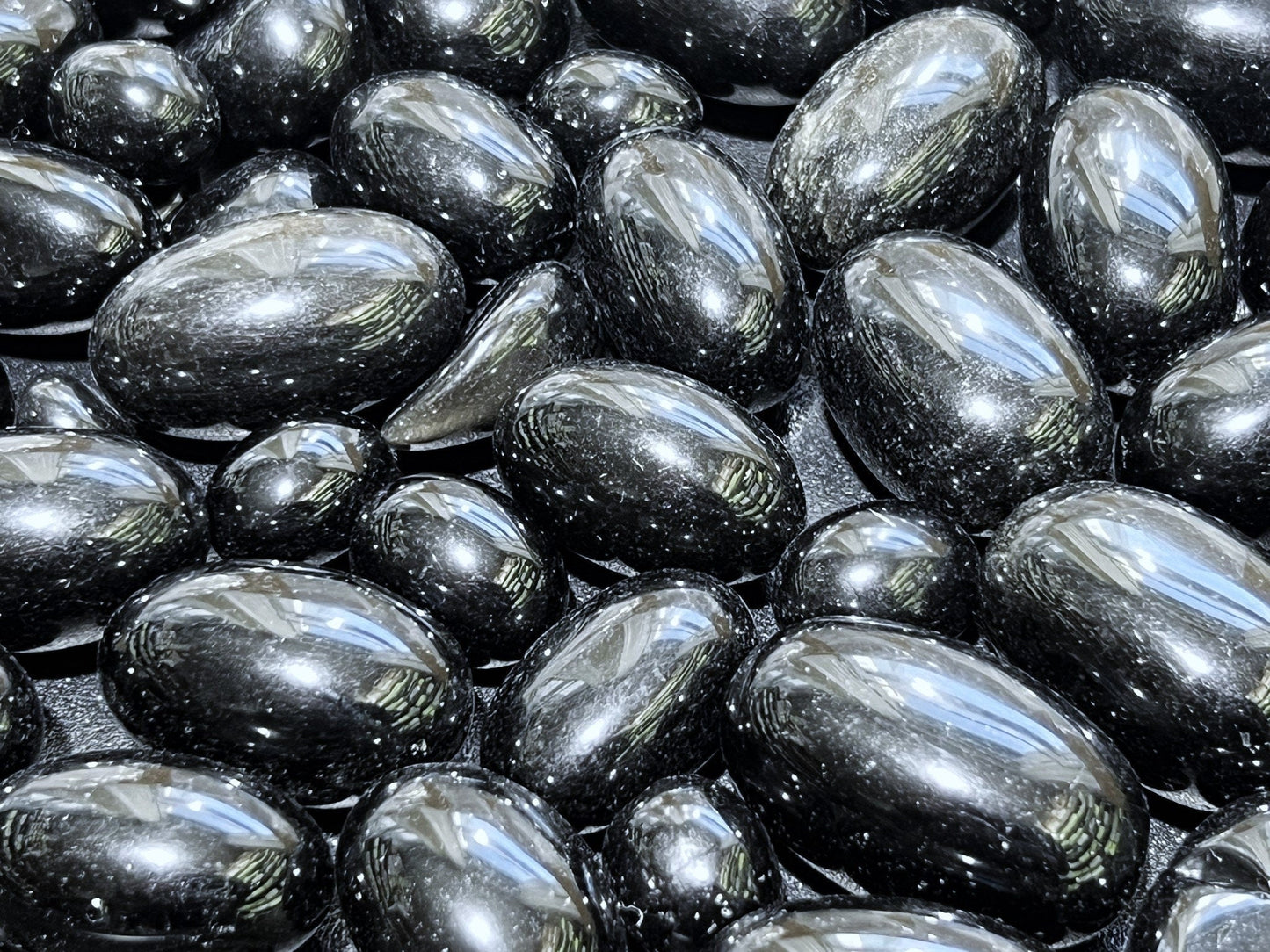 Black Obsidian Tumbled (By The Piece Or Pound) Wholesale Volcanic Glass - Solar Luxe Metaphysical Store