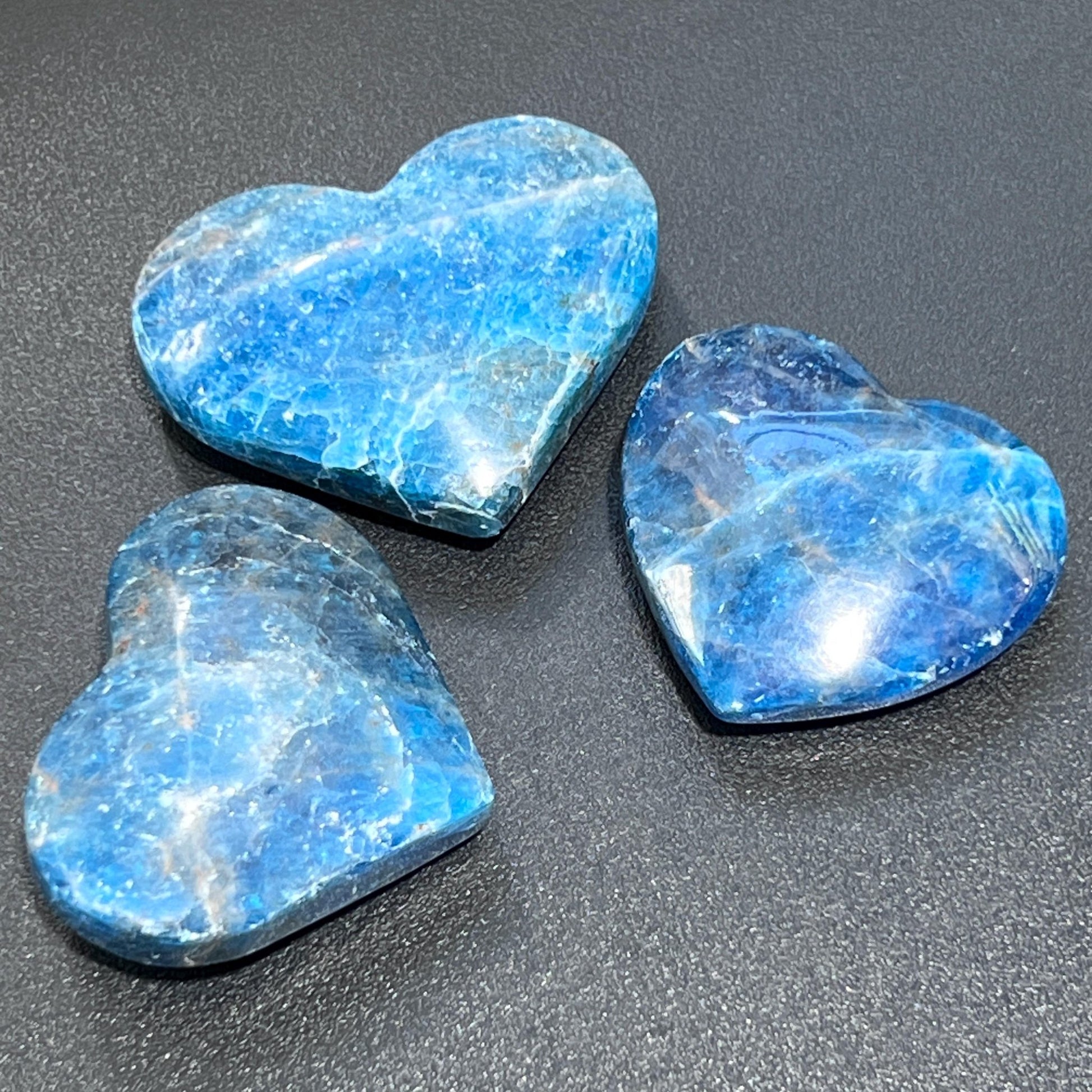 Blue Apatite Heart Polished Crystal Carving Gemstones - Solar Luxe Metaphysical Store
