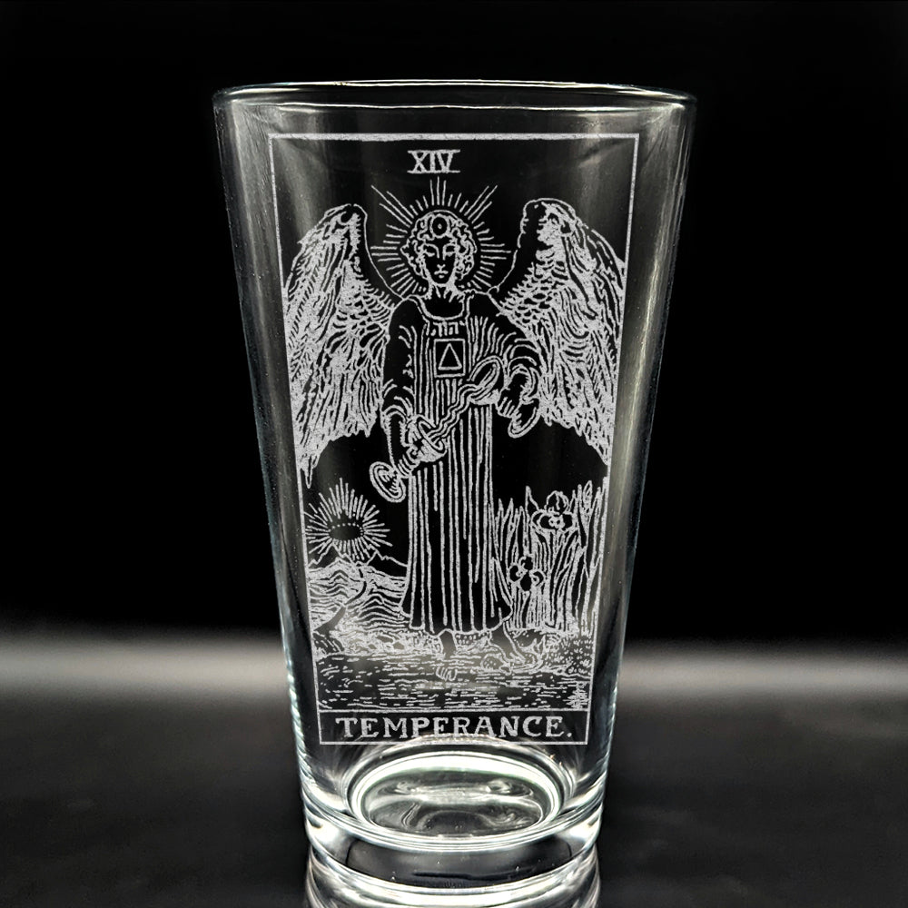 RIDER-WAITE TAROT CARD Pint Glasses by LumEngrave VYSN