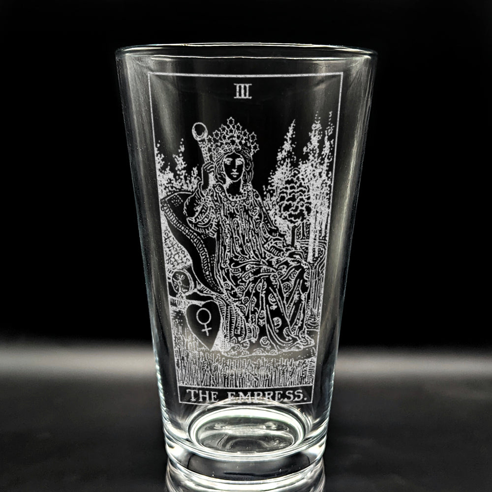 RIDER-WAITE TAROT CARD Pint Glasses by LumEngrave VYSN